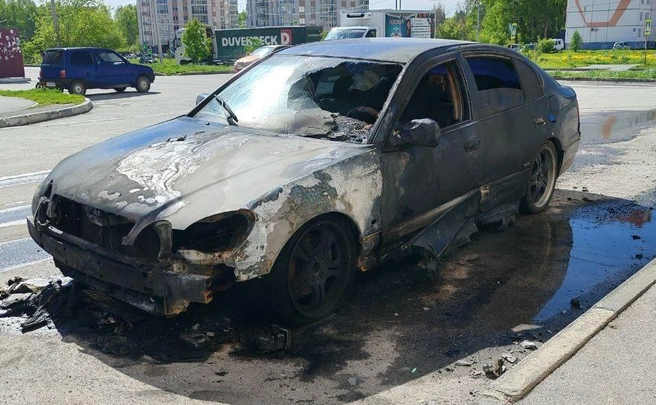 Пожар начался в 4 утра  | Источник: читатель НГС / Александр Ощепков / NGS.RU