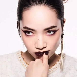 Почему Chanel выбрали японку Нана Комацу в качестве амбассадора красоты?