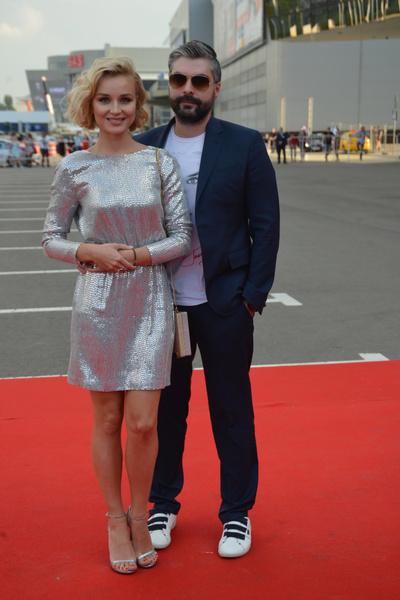 Полина Гагарина с мужем