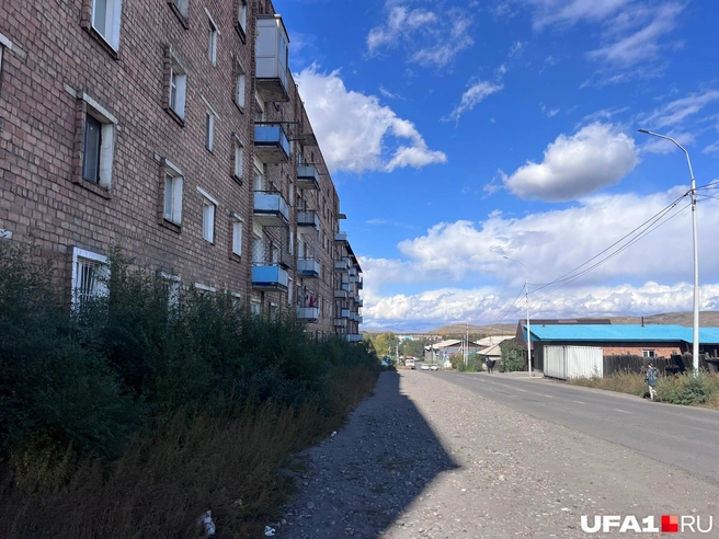 Обычная улица за пределами центра | Источник: Андрей Бирюков / UFA1.RU