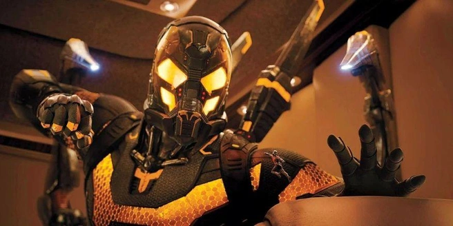 Фильм выделяется среди других проектов Marvel | Источник: кадр из фильма «Человек-муравей» (12+), реж. Пейтон Рид (Walt Disney Studios Motion Pictures, 2015)