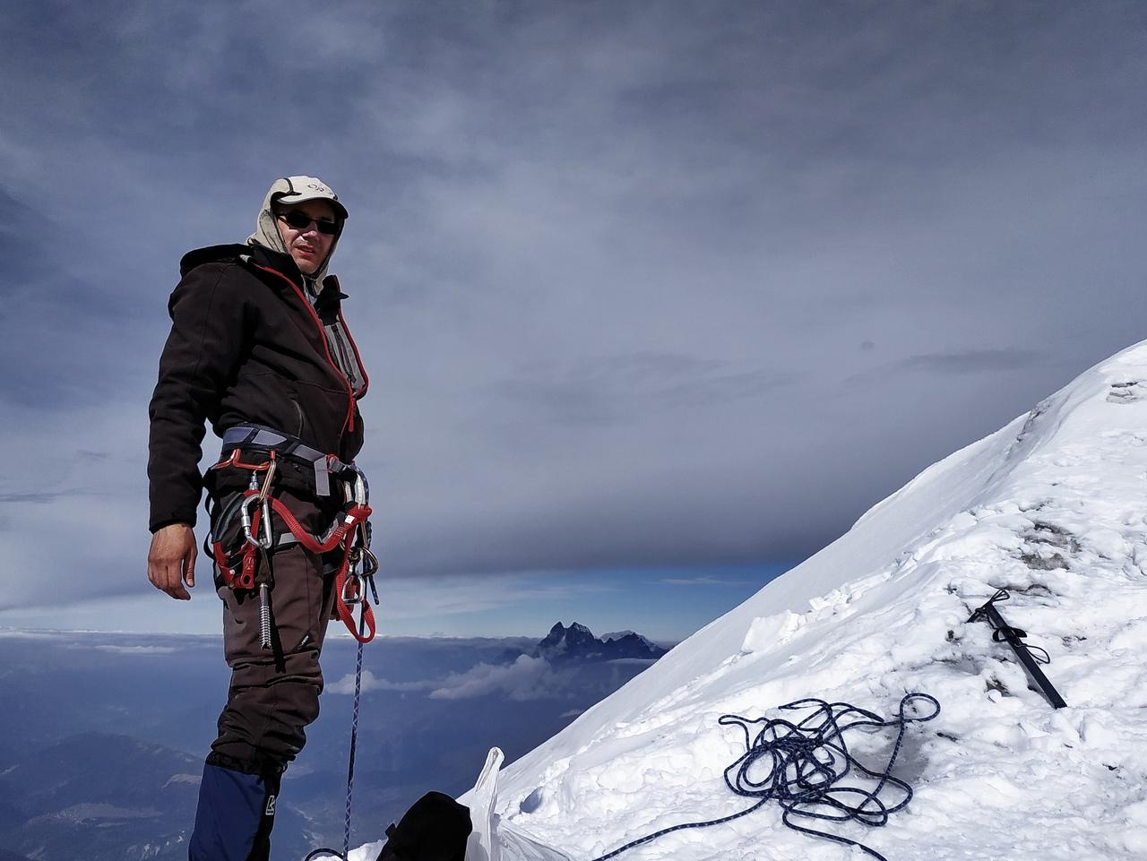 Пугающие снимки с горы Эверест (фото)