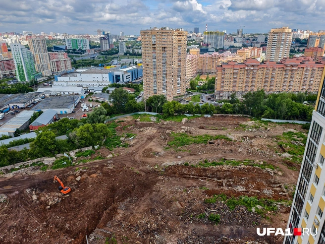Потому что за ним творится вот такое | Источник: Булат Салихов / UFA1.RU