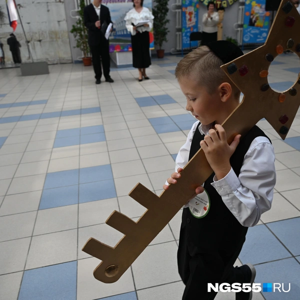 Тяжелый ключ к получению знаний | Источник: Артемий Скиба / NGS55.RU