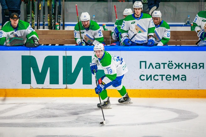 Иван Дроздов участвовал в чемпионате Европы по боксу, но в дерби эти навыки пока не применял | Источник: ХК «Салават Юлаев»