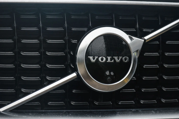 Философия безопасности: история автомобилей Volvo