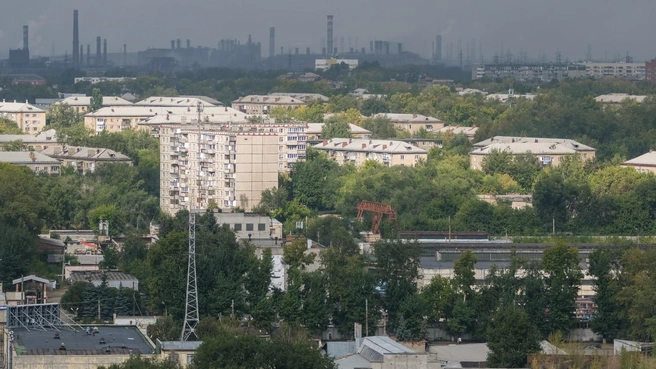 Громыхнуло так, что слышно было на проспекте Ленина | Источник: Леонид Меньшенин / 74.RU