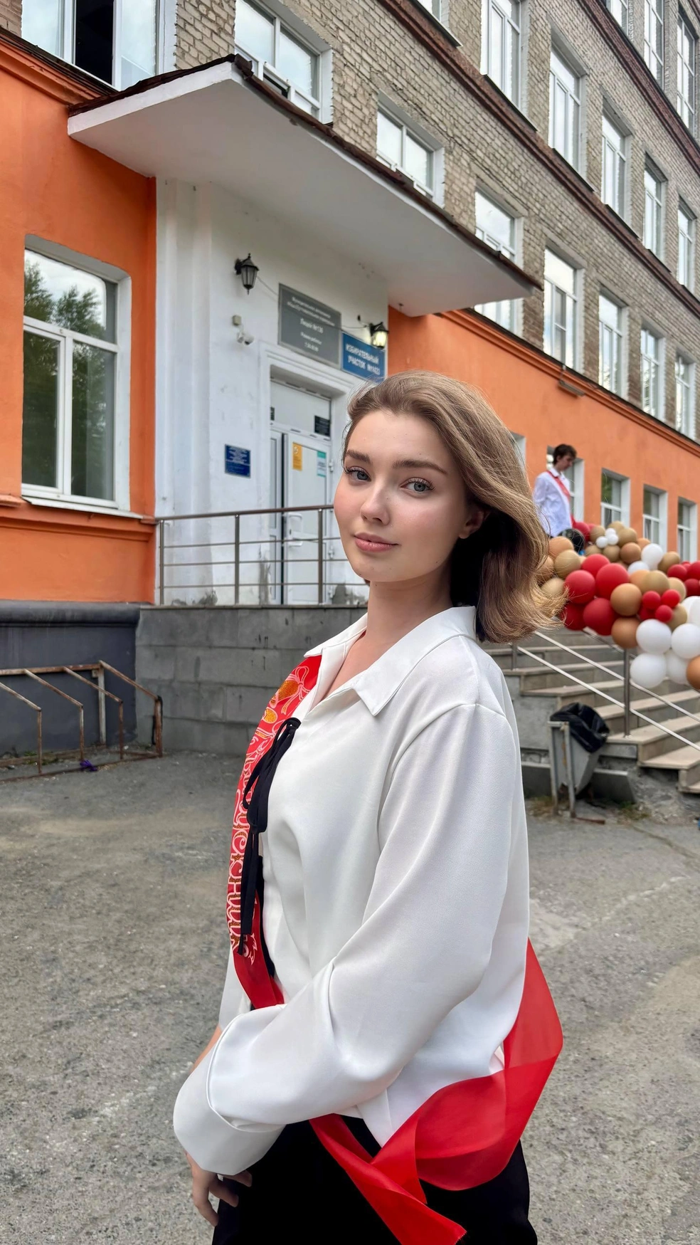 Школу Дарья окончила с золотой медалью | Источник: Дарья Махрова