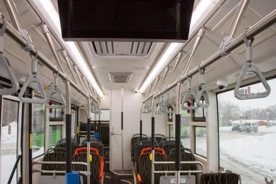 В Кургане тестируют вместительный низкопольный автобус