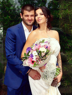 Александр Радулов с супругой Дарьей