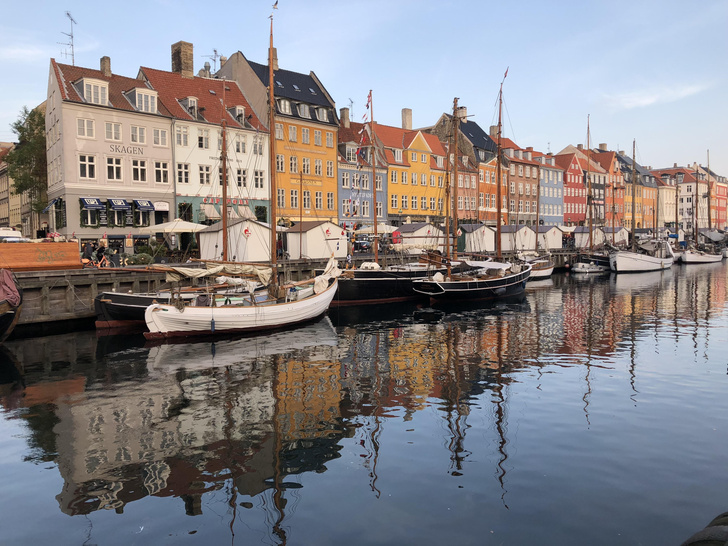 Город великого сказочника: где в Копенгагене искать следы персонажей Ханса Кристиана Андерсена