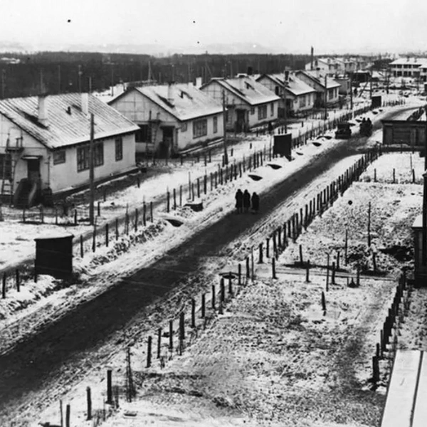 Источник: «Американский посёлок. American village. (Gorky)» / pastvu.com
