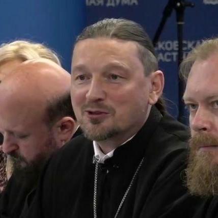 <p><span>Василий Лосев</span></p>