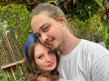 Отель на пляже, тропические сады, личный бассейн: роскошный отдых сына Наташи Королевой с женой Мелиссой в Таиланде