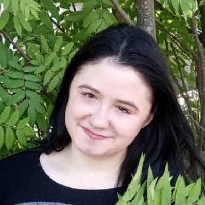 Скончалась 28-летняя мукбанг блогер Марина Кузьменко: у нее отказала поджелудочная железа