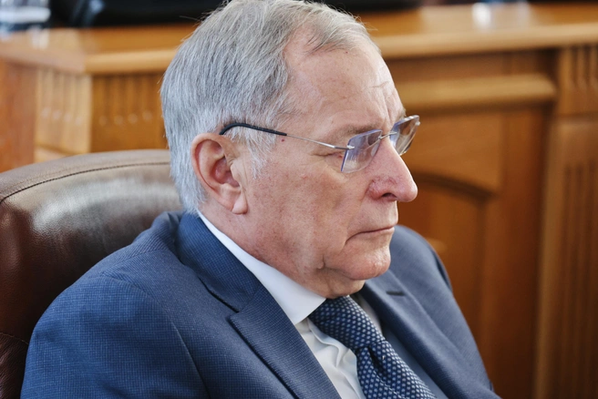 Напряму в поддержку челябинского олигарха Константина Струкова министр не высказался | Источник: Наталья Лапцевич / 74.RU