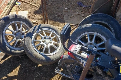 Трое жителей Шерловой Горы совершили 13 краж из машин