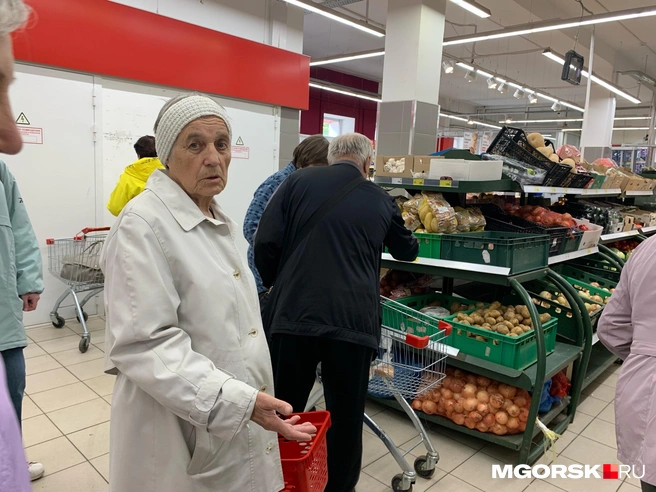 Анна Алексеевна решила, что пока обойдется без картофеля | Источник: Анна Лялькова / MGORSK.RU