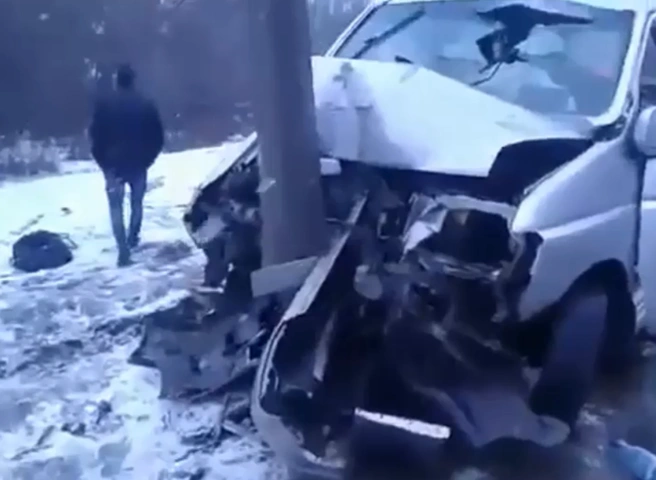 Опубликовано видео с места ДТП с восемью пострадавшими под Шацком | ya62.ru