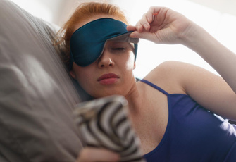 Спать мало, но часто: врачи рассказали, что такое полифазный сон и чем он опасен