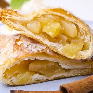 Вкуснее шарлотки: яблочный десерт во французском стиле от Джеймса Мартина, который сведет вас с ума
