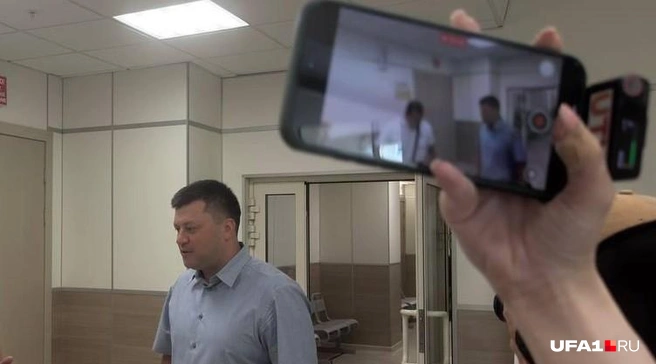 Мавлиев пригрозил спикеру Уфимского горсовета увольнением, если сможет вернуться на пост мэра | Источник: Назифа Нурмухаметова / UFA1.RU