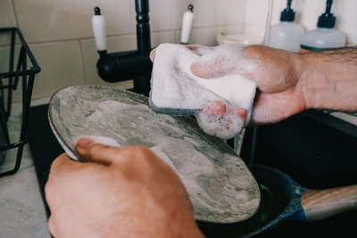 Утечка в Кисловодске оставила без тепла и воды десятки домов