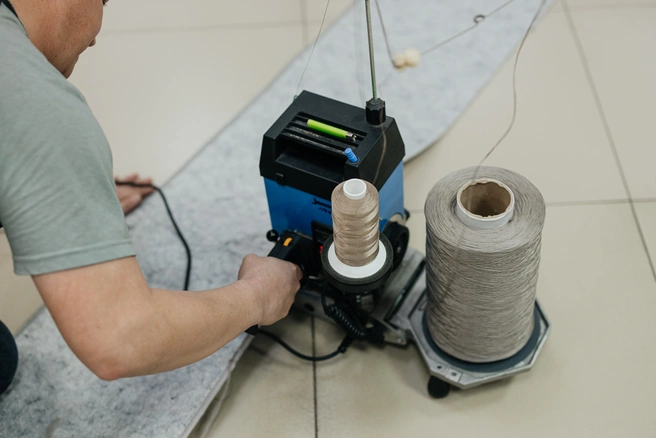 Ковры — один из модных интерьерных аксессуаров в 2025-м | Источник: Ксения Зимина