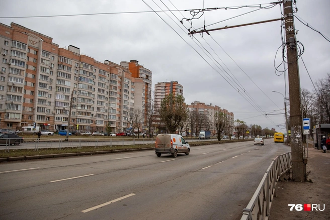 Жители Дзержинского района Ярославля пожаловались на вонь | Источник: Кирилл Поверинов / 76.RU