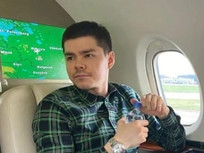 Первые слова Аяза Шабутдинова в СИЗО: «Сделал шнурки из упаковки от бутылок. Представляю, что в хостеле»