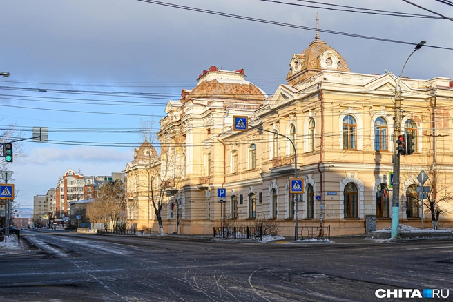 Сметы, сроков и денег на реставрацию здания филфака в Чите пока нет | Источник: Олег Федоров / CHITA.RU