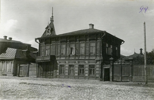 Ульяновская, 36 | Источник: фотофонд Самарского областного госархива социально-политической истории