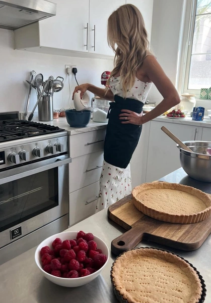 «Он делает вид, что ничего не умеет»: как мужчины перекладывают быт на плечи женщин | Источник: Социальные сети