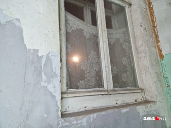 Свет в окне  | Источник: Виктория Федорова / 164.RU
