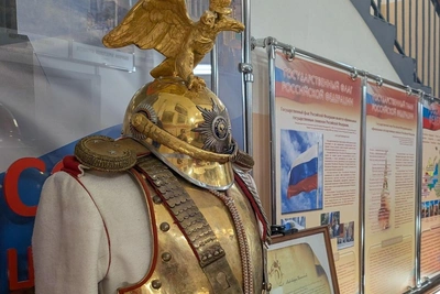 В ГУАПе открыли выставку об истории Конного полка