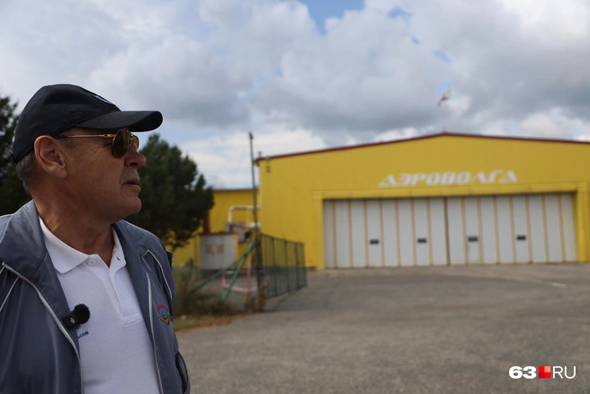 —&nbsp;Всё, что вы видите здесь, построено хозспособом, то есть своими руками,&nbsp;— подчеркивает авиатор | Источник: Роман Данилкин / 63.RU