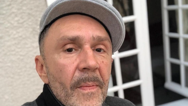 Шнур написал «бумерское» стихотворение о себе