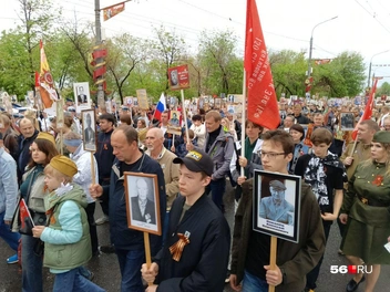 «Только радостью сменяется печаль — Люди, слышите!? Сердца их снова бьются!» | Источник: Владислав Митрошин / 56.RU