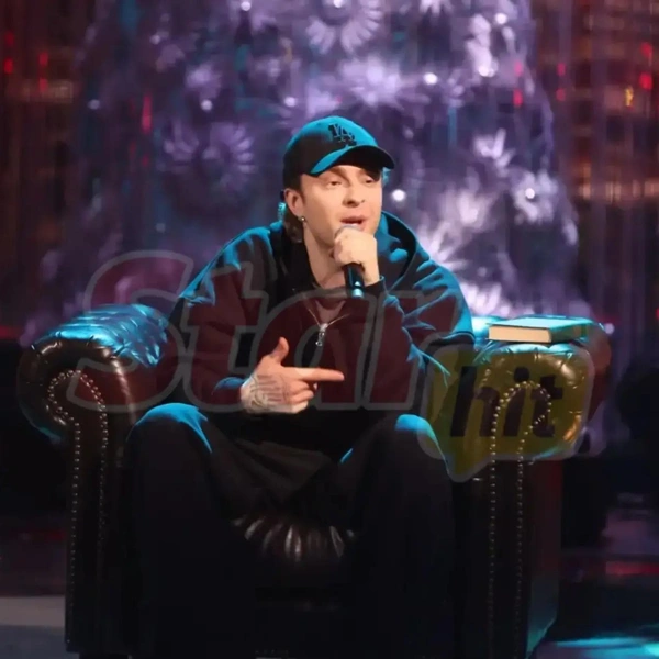 Источник: «СтарХит»