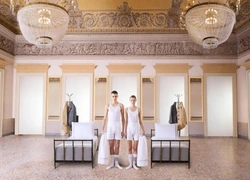 Сон со вкусом: как выглядит постельное белье от модного дизайнера Thom Browne?