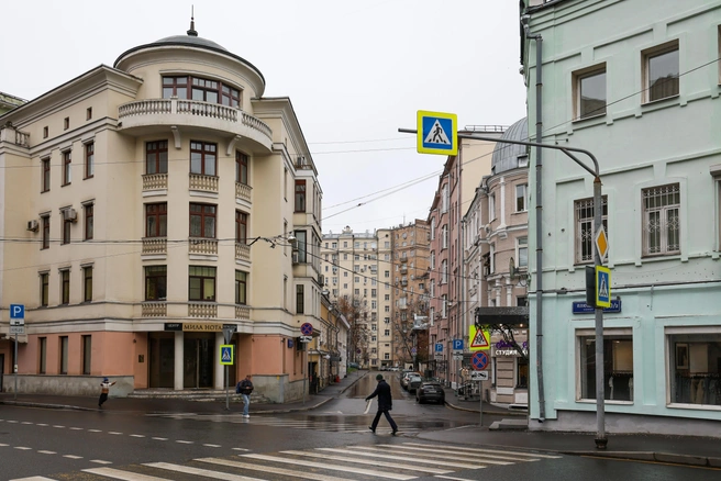 Хамовники — один из самых дорогих районов Москвы | Источник: Артем Устюжанин / MSK1.RU