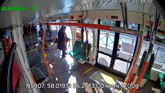 Видеонаблюдение позволяет объективно отслеживать происходящее в транспорте | Источник: пресс-служба департамента транспорта Перми