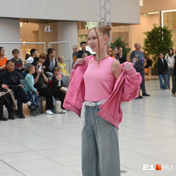 Источник: Дмитрий Емельянов / E1.RU