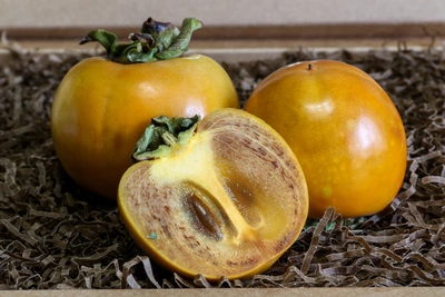 Влияние хурмы на здоровье: польза и противопоказания