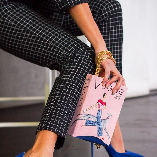 И снова Vogue | Источник: BookShelf by Elena Petrova / Vk.com