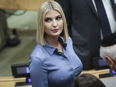 Иванка Трамп чуть не сорвала саммит ООН, появившись в облегающей рубашке без бюстгальтера