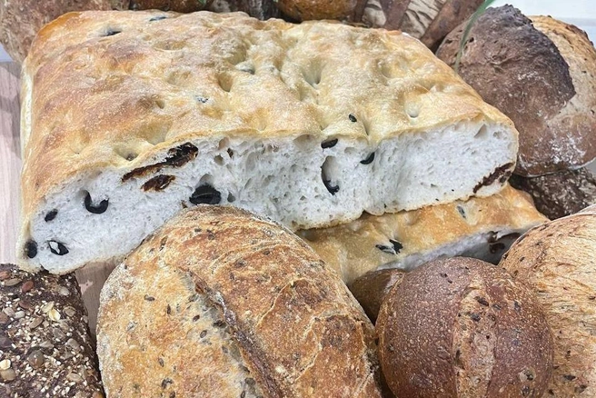 Витрины Schmidt всегда полны свежей и ароматной сдобы | Источник: Schmidt