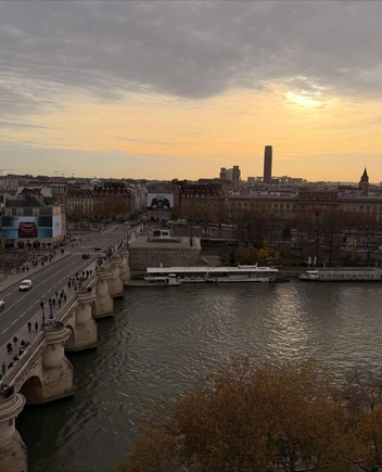 Пара делится кадрами города | Источник: Ксения Бородина / Telegram