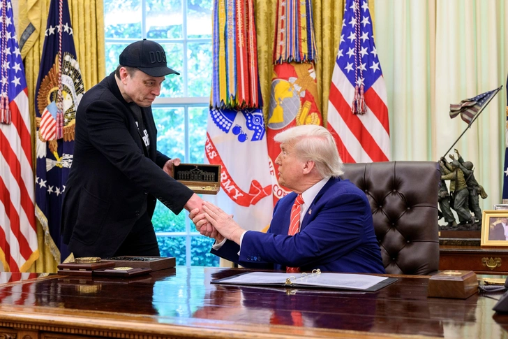 Чем аукнется миру ссора Трампа и Маска? | marieclaire.ru