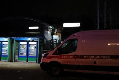 На станции Маленковская поезд насмерть сбил четырех человек